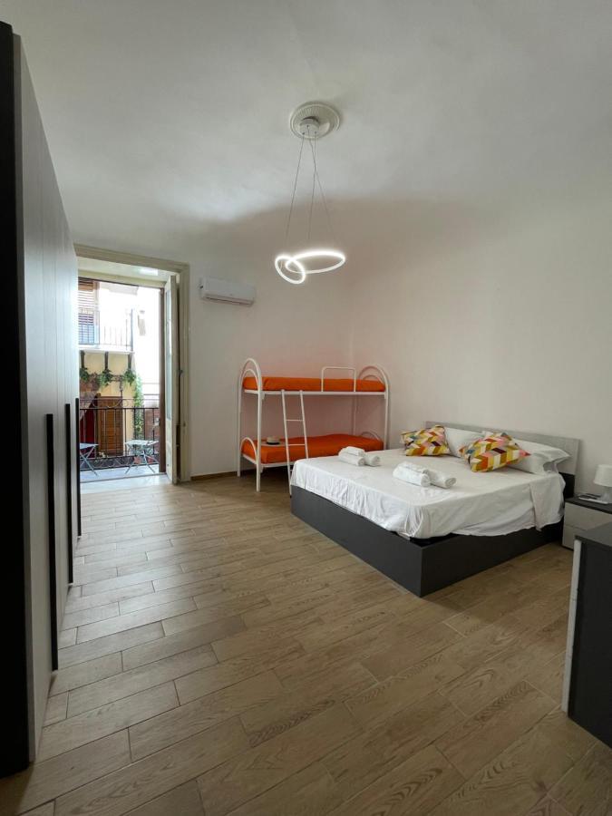 Le Colonne Del Massimo Apartment Palermo Exterior photo